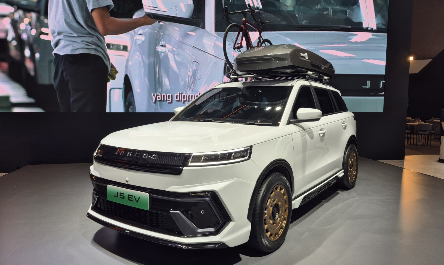 mobil, listrik, Jaecoo, IIMS 2026, j5 ev, Co creation, Co-Creation Jaecoo di IIMS 2026, Pengunjung Bisa Atur Tampilan J5 EV!