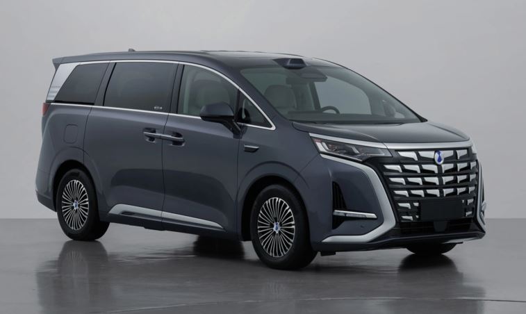 China, Denza D9, Dapat Powertrain Lebih Bertenaga, Ini Spek Denza D9 Terbaru di China