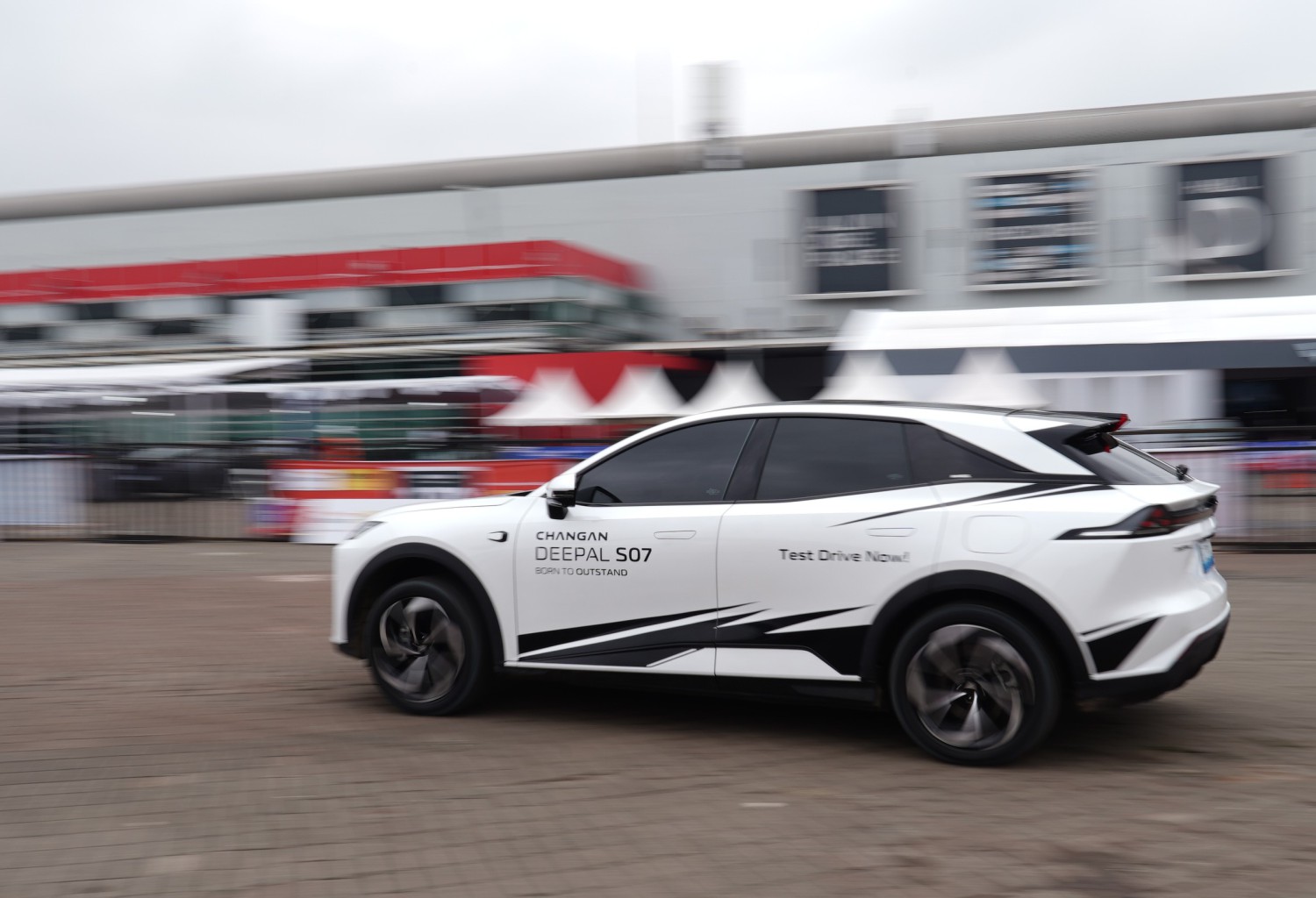 test drive, mobil listrik, Changan Lumin, IIMS 2026, Changan Deepal S07, Ini Kelebihan Yang Bikin Konsumen Suka Setelah Test Drive Changan Lumin dan Deepal S07