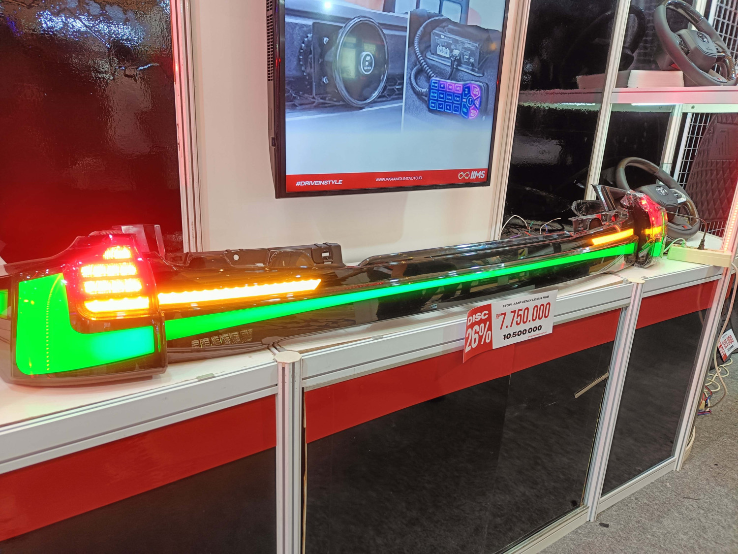 aksesoris, lampu, IIMS 2026, Paramount Auto, Paramont Auto Hadir Perdana di IIMS 2026, Bawa Lampu RGB Zenix Keren