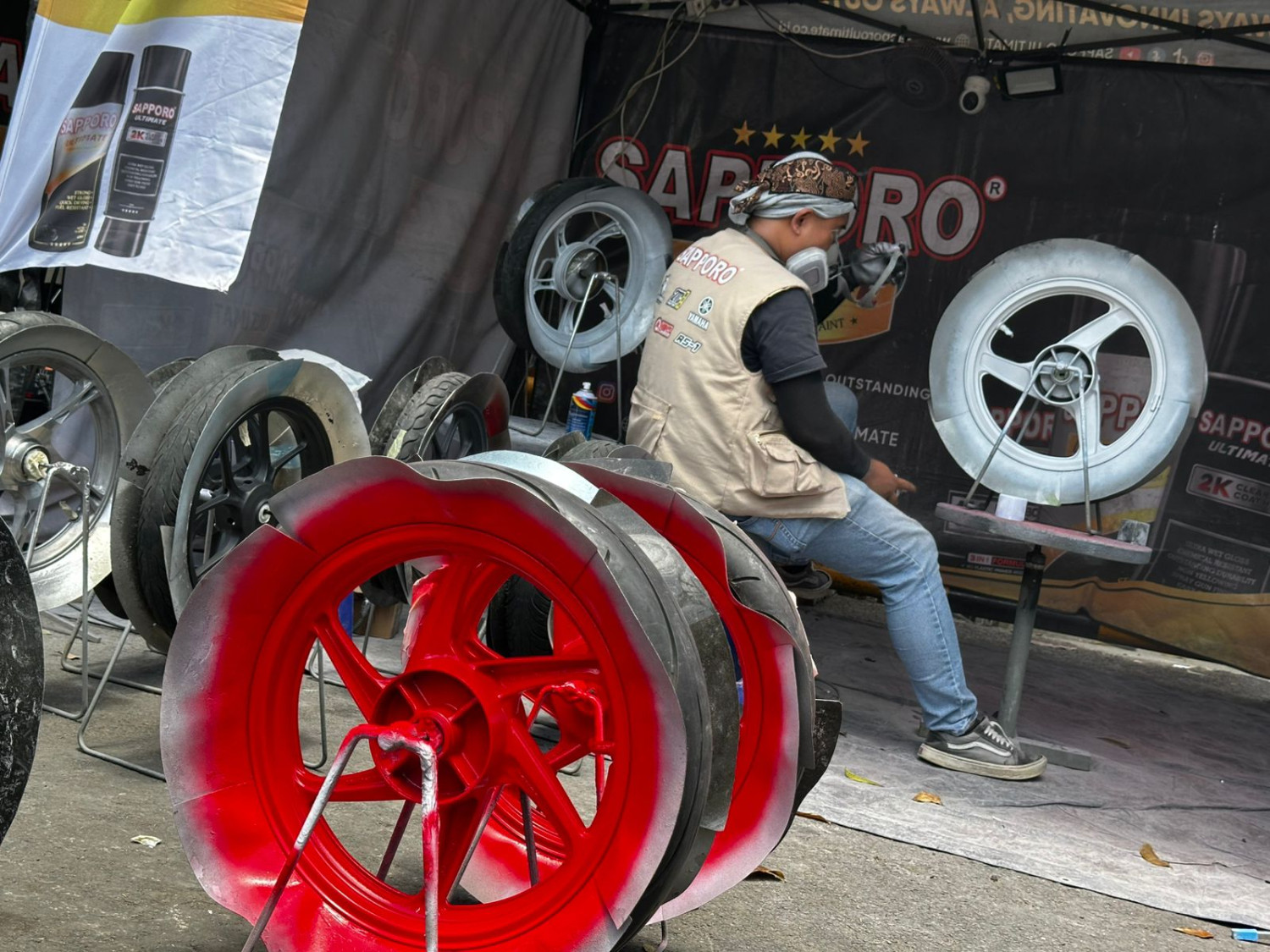 cat pelek motor, Sapporo Ultimate, Sapporo Gaspol, Biaya Cat Pelek Motor, Cat Pelek Motor Bisa Ditunggu, Harga Cuma Rp 110 Ribu di Sapporo Gaspol