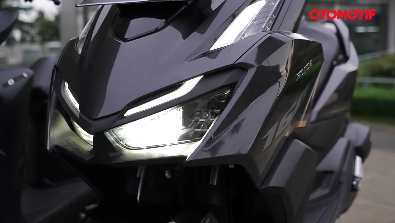 stylo, harga motor honda, honda vario 160, harga Honda Vario 160, matic 160 cc, motor honda murah, Dari Stylo 160 sampai ADV 160, Pilih Tipe Ini kalau Kamu Cari Matic 160 Cc Honda Termurah, Spek Mesin Sama