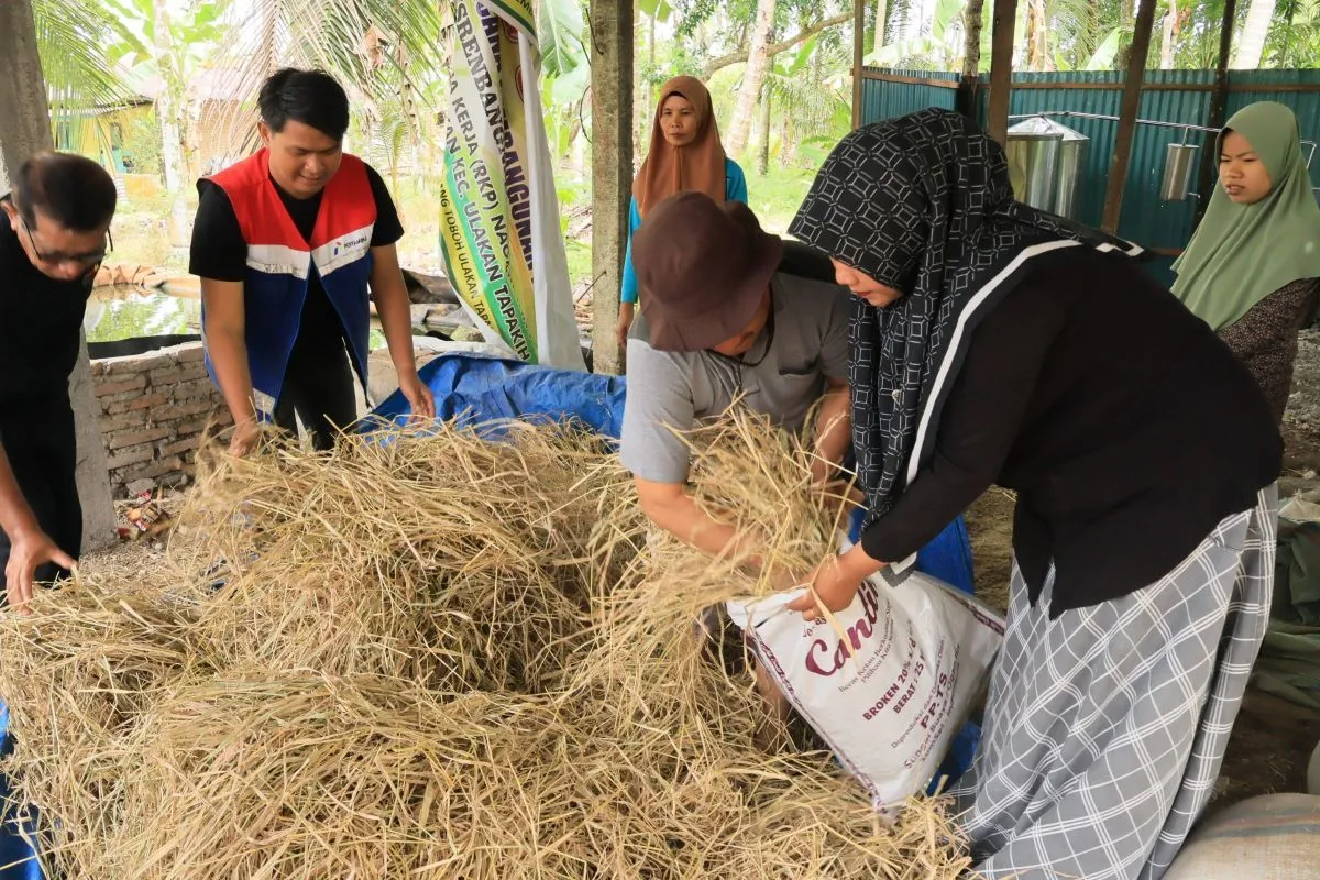 pertamina, pertamina patra niaga, Parfum Jerami, Si Cadiak, Sistem Inovasi Cerdas Kelola Limbah, Mengenal Program Si Cadiak Pertamina Patra Niaga, Kelola Limbah Jadi Kompos, Bioetanol Sampai Parfum
