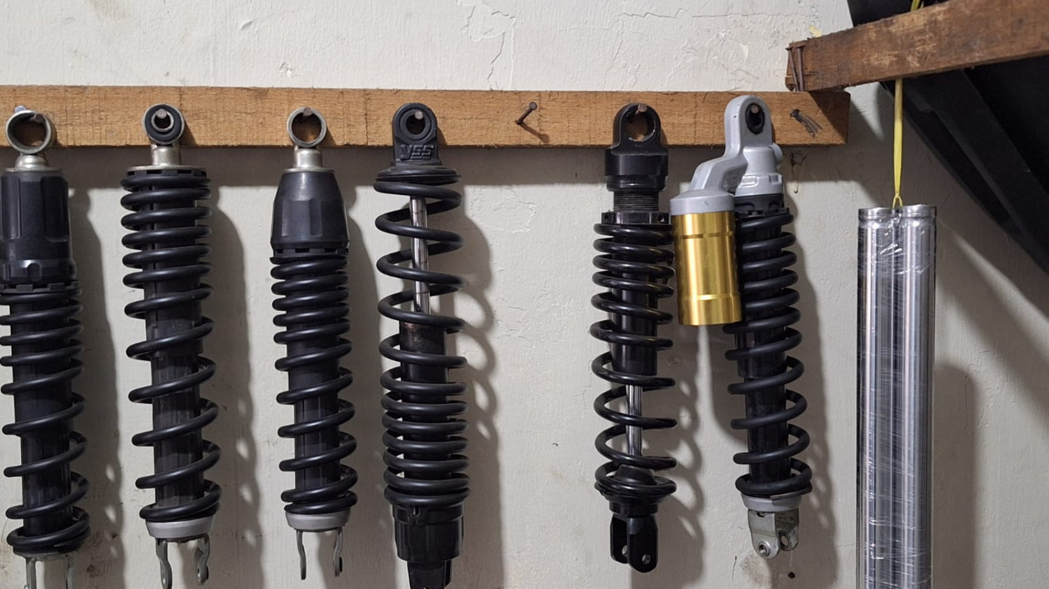 sokbreker, sokbreker motor, Sokbreker palsu, Berkah Fajar Motor, Harga Lebih Murah, Begini Efek Negatif Pasang Sokbreker Motor Palsu