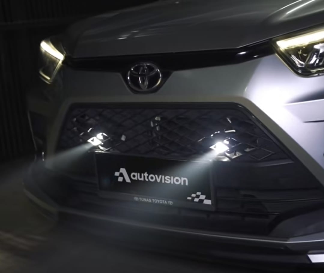 lampu, autovision, lampu tambahan, HER WHEELS, Perempuan Suka Nyetir Malam ? Ini Manfaat Pasang Lampu Tambahan Pada Mobil