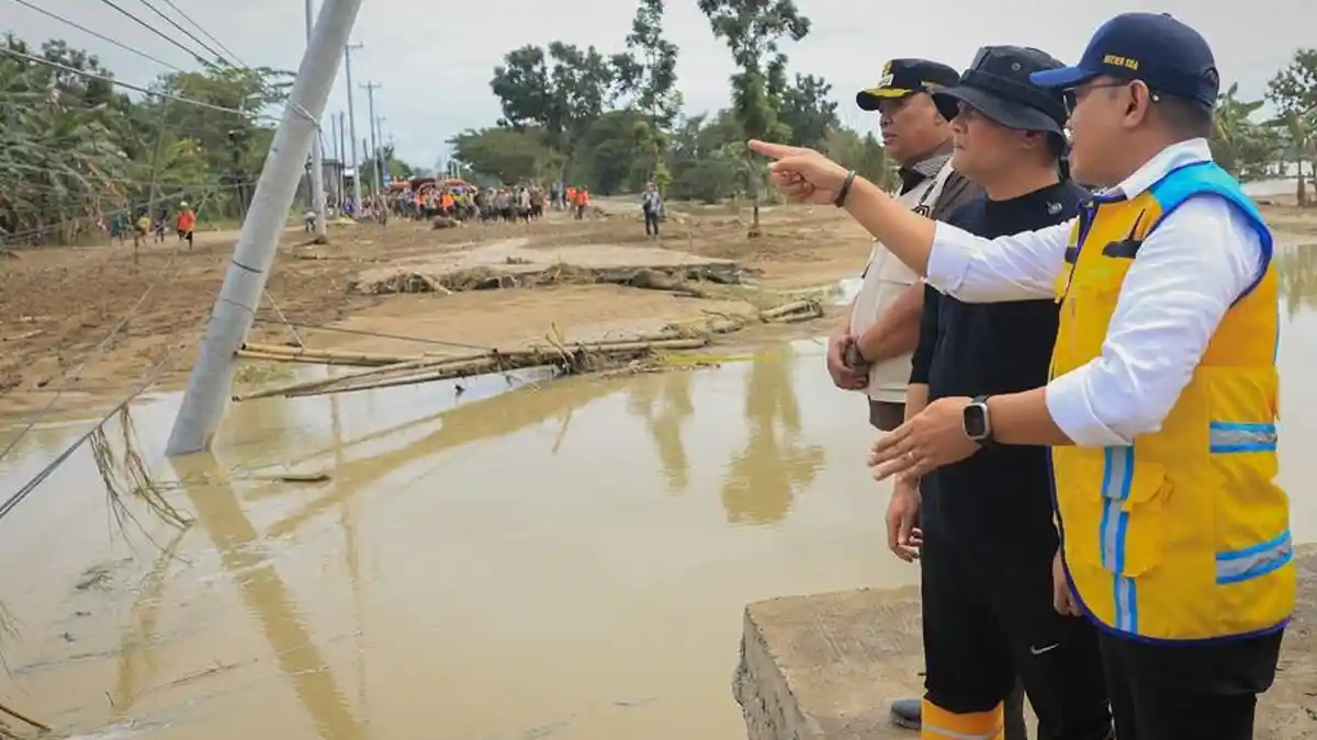 Sungai Tuntang, Tanggul Sungai Tuntang Jebol, Alternatif Jalan Semarang-Grobogan, Jalan Semarang-Grobogan Lumpuh, Jalan Grobogan-Semarang, Tanggul Sungai Tuntang Jebol, Jalur Semarang-Grobogan Dialihkan Lewat Rute Alternatif Ini