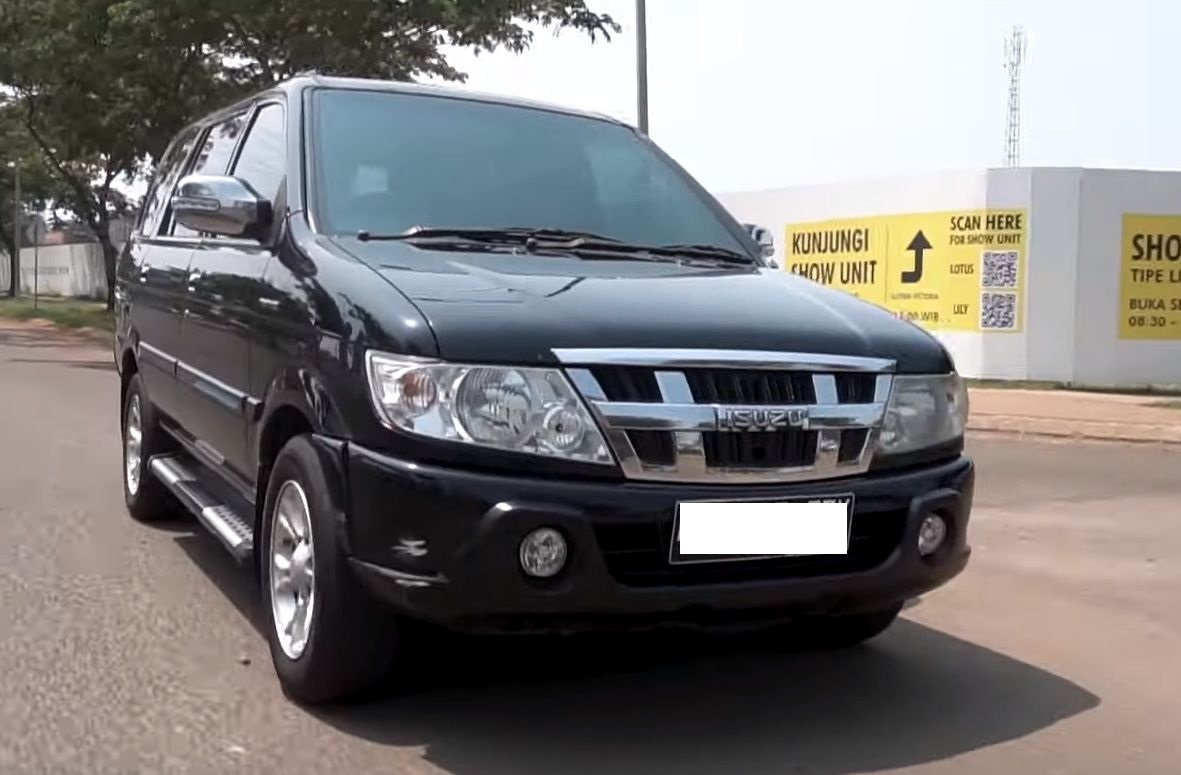 mobil bekas, isuzu panther, harga isuzu panther, mobil diesel bekas, Panther Bekas, Update Harga Isuzu Panther di Marketplace Bikin Kaget, Tercium Aroma Sangit