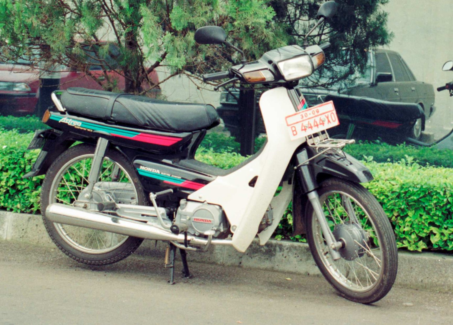 Indonesia, harga, motor bebek, honda astrea grand, Nostalgia Honda Astrea Grand Bulus, Dulu Pas Baru Harganya Segini