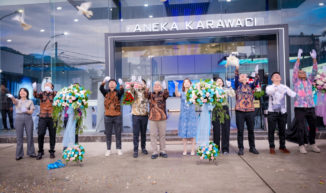 Jaecoo, dealer JAECOO, J7 SHS, JAECOO J8 SHS, j5 ev, Jaecoo Aneka Karawaci, Tambah Jaringan di Tangerang, Jaecoo Resmikan Dealer Aneka Karawaci