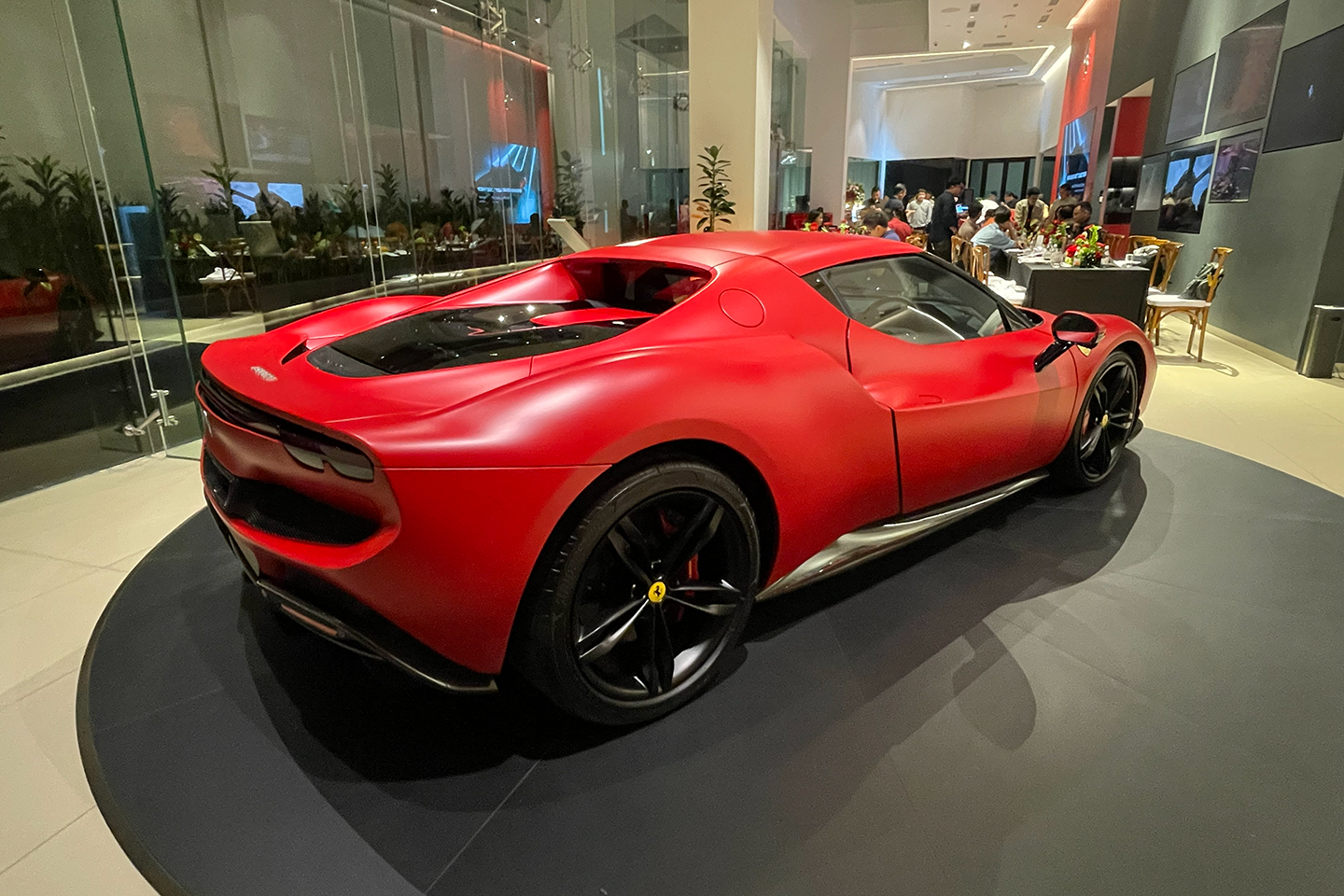 mobil bekas, Ferrari, pt eurokars prima utama (EPU), Ferrari 296 GTB, Ferrari Approved, Ferrari 296 GTB Ini Masih Terasa Istimewa, Ferrari Approved Rahasianya