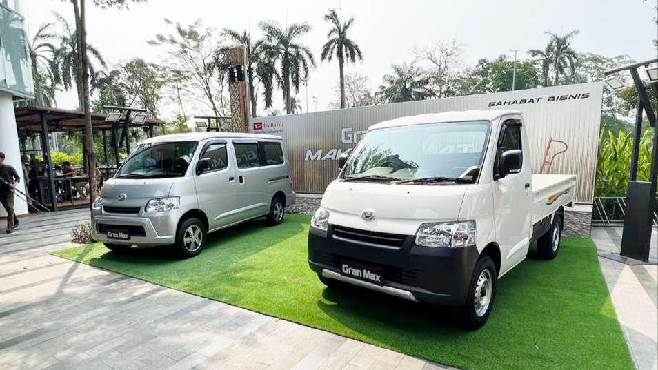 daihatsu gran max, gran max, penjualan daihatsu, Penjualan Gran Max, Gran Max Matic, Daihatsu Dibikin Senyum Gran Max, Hanya di Bulan Maret 2026 Laku Sampai Segini Banyak