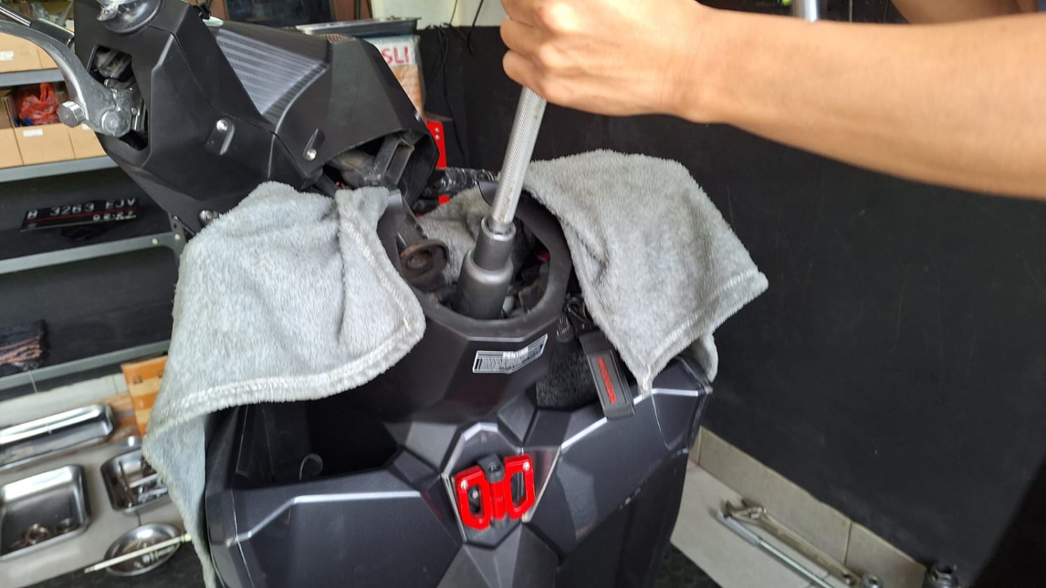 honda, honda vario, komstir, Bengkel Matic Point, Tanpa Getok-getok, Semurah Ini Biaya Ganti Komstir Honda Vario
