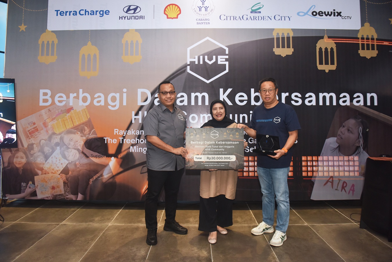 Hyundai, komunitas, mobil listrik, hyundai indonesia, Komunitas Mobil Listrik Hyundai Gelar Bukber, Kumpulkan Donasi Hingga Puluhan Juta
