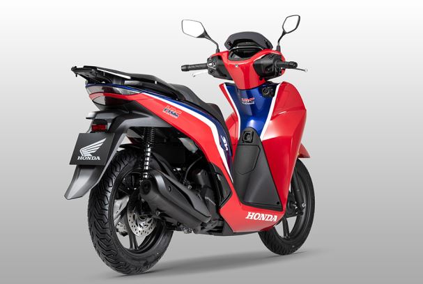 honda, skutik, honda sh150i, honda sh125i, Tampil Sporty dengan Livery Tricolor HRC, Skutik Edisi Spesial Honda Ini Cuma Dibikin 500 Unit