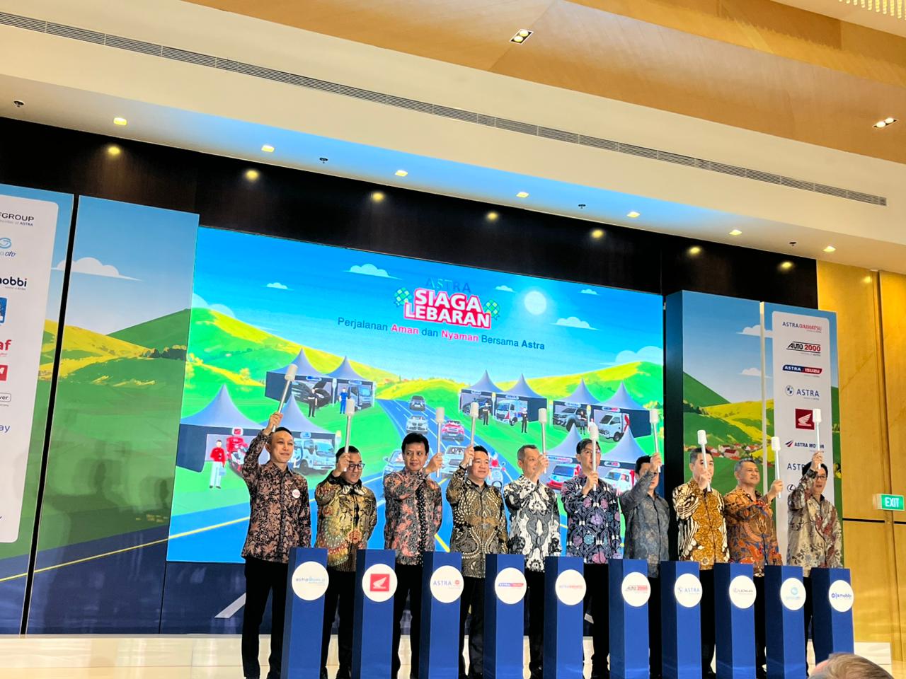 mudik lebaran, astra, Astra Siaga Lebaran 2026, Astra Siaga Lebaran 2026 Digelar, 600 Teknisi Mobil dan 1.092 Teknisi Motor Disiagakan