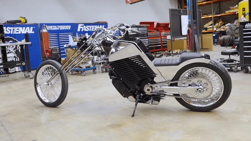 modifikasi, chopper, motor listrik, fork, LiveWire, modifikasi motor listrik, LiveWire Dirombak Jadi Chopper Ekstrim, Dilabur Krom dan Adopsi Fork Panjang