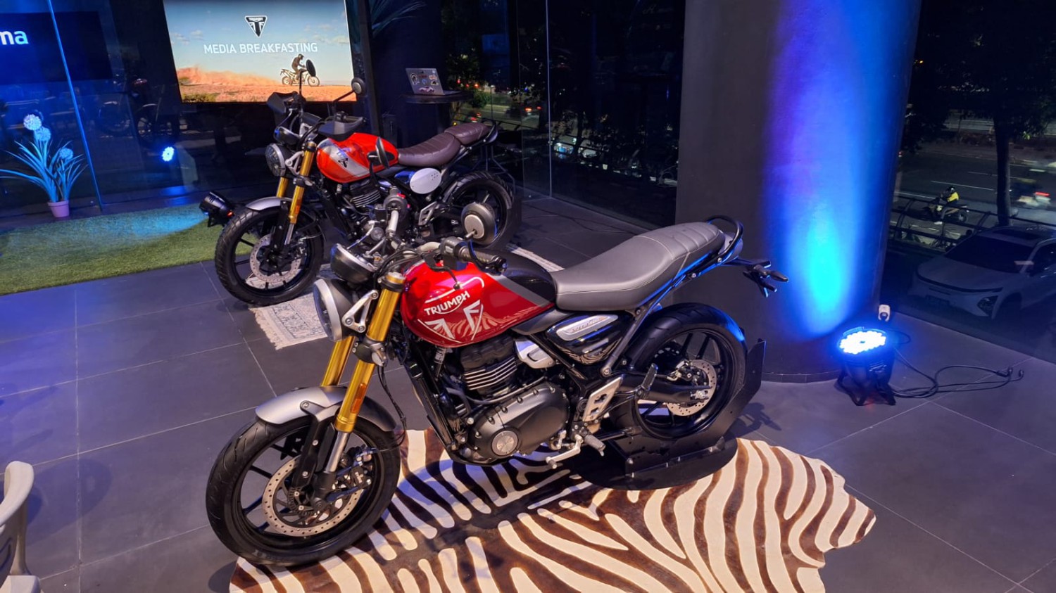 triumph, nusantara group, triumph buatan thailand, moto world international, Bukan Dari India, Triumph yang Dijual di Indonesia Berasal dari Negara Ini