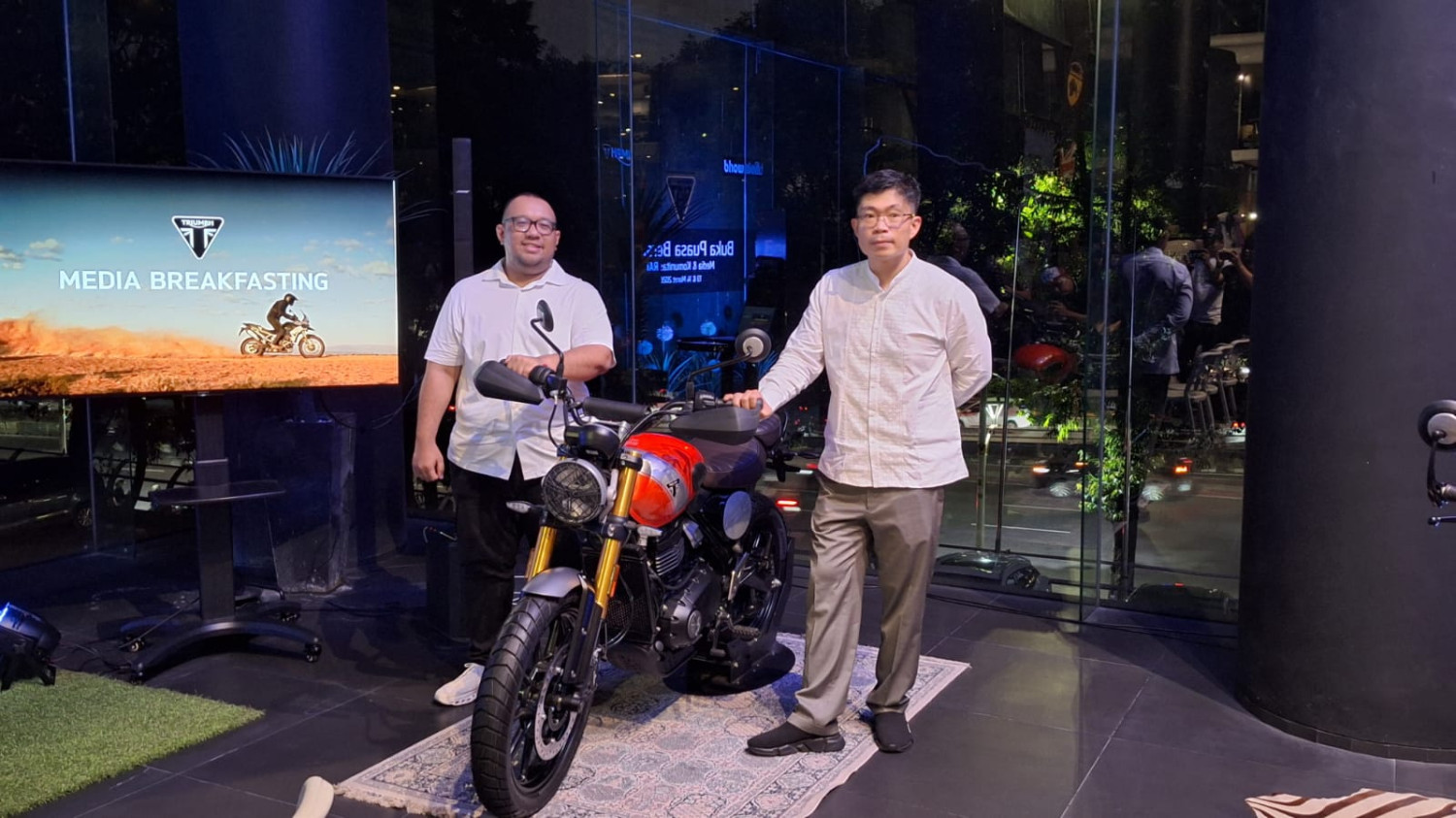 moge, triumph, pt moto world international, Dipegang APM Baru, Ini Syarat Bisa Servis Di Bengkel Resmi Triumph