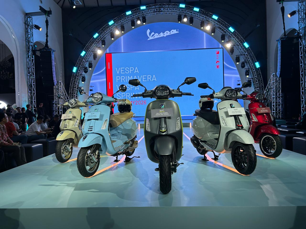 vespa, vespa primavera, vespa sprint, i-get, i-get 180 cc, Perdana di Dunia, Vespa Luncurkan 5 Model Baru Bermesin 180 cc I-Get