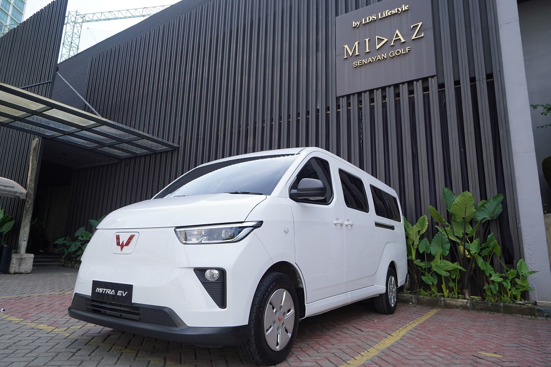 mobil listrik, blind van, DFSK Gelora E, Mitsubishi L100 EV, Mitra EV, Cocok Buat Cari Cuan, Ini Pilihan Mobil Listrik Bind Van Harga Rp 300 Jutaan