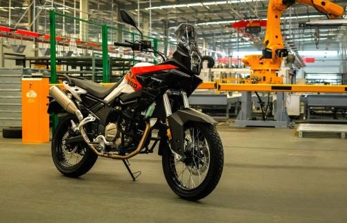 reli dakar, motor baru, motor adventure, Honda CRF300 Rally, Leonart Rally 300, Harga Setara Rp 70 Jutaan, Pesaing Honda CRF300 Rally Ini Bisa Jalan 500 Km Lebih Sekali Full Tank