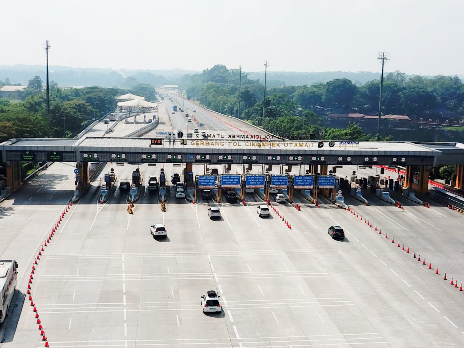 mudik, mudik lebaran, Jasamarga, one way, Bubar Jalan, One Way KM 70–414 Resmi Ditutup, Lalin Tol Diklaim Balik Normal