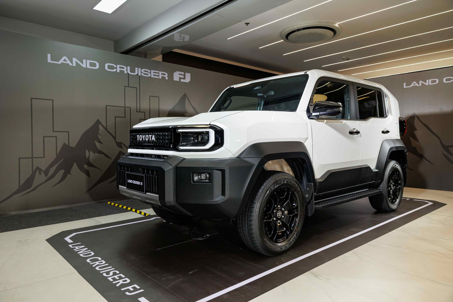 toyota, mobil baru, off-road, Toyota Land Cruiser FJ, Arti 2nd Start Pada Toyota Land Cruiser FJ, Ternyata Fungsinya Ini