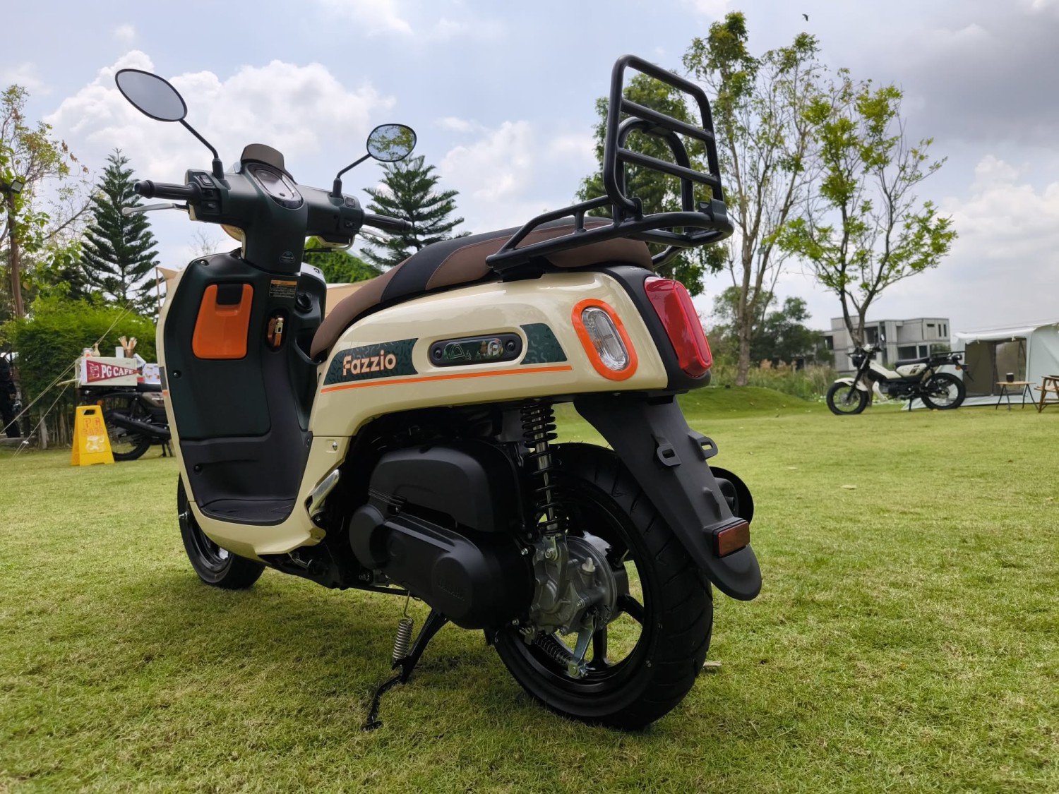 Yamaha Fazzio, Yamaha Fazzio Baru, fazzio thailand, Yamaha Fazzio Outdoor Fashion, yamaha fazzio special edition, Harga Rp 30 Jutaan Yamaha Fazzio Outdoor Fashion Resmi Meluncur, Jadi Lebih Macho
