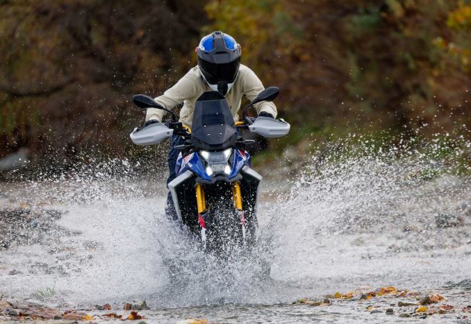 India, motor adventure, BMW F450 GS, BMW F450 GS Muncul Ramaikan Pasar Motor Adventure, Segini Perkiraan Harganya