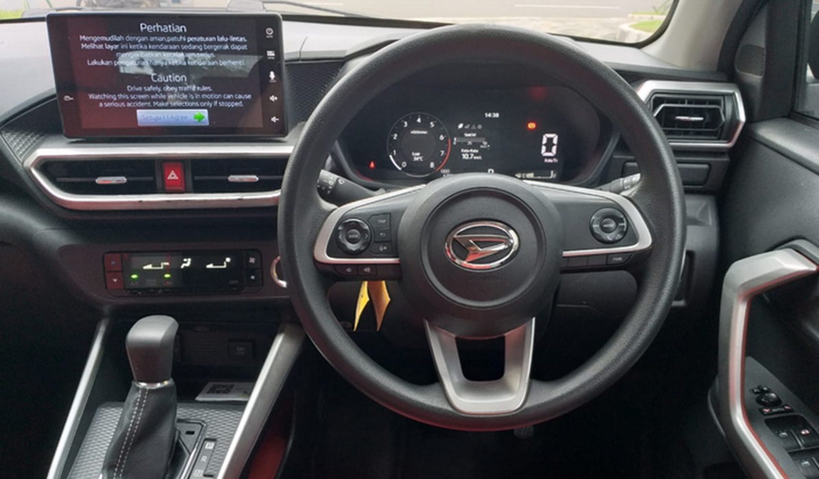daihatsu rocky, harga mobil bekas daihatsu rocky, daihatsu rocky bekas, rocky bekas, mobil bekas daihatsu rocky, Mobil Bekas Daihatsu Rocky Tahun Muda, Akhir Maret Dijual Di Bawah Rp 200 Juta