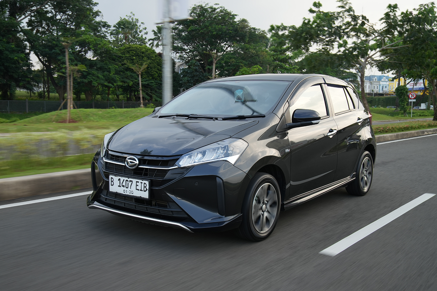 mudik, mobil baru, daihatsu, hatchback, daihatsu sirion, Hatchback Lega Buat Jarak Jauh, Segini Konsumsi BBM Daihatsu Sirion