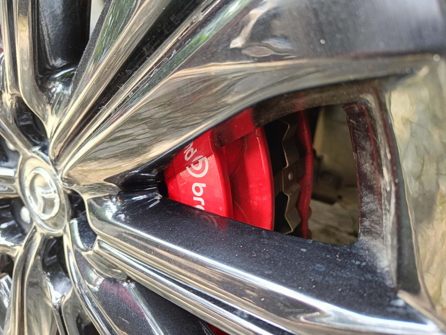upgrade, kampas rem, piston, pengereman, brembo, kaliper, Upgrade Komponen Ini Bisa Bikin Pengereman Mobil Makin Pakem