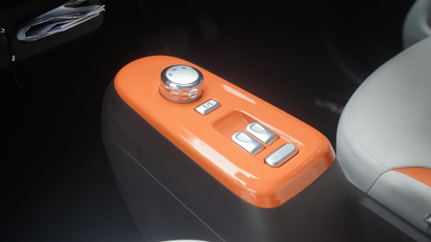 mobil listrik, BEV (Battery Electric Vehicle), changan, Changan Lumin, Lumin, Diklaim Sampai 301 KM, Segini Jarak Tempuh Sebenarnya Changan Lumin