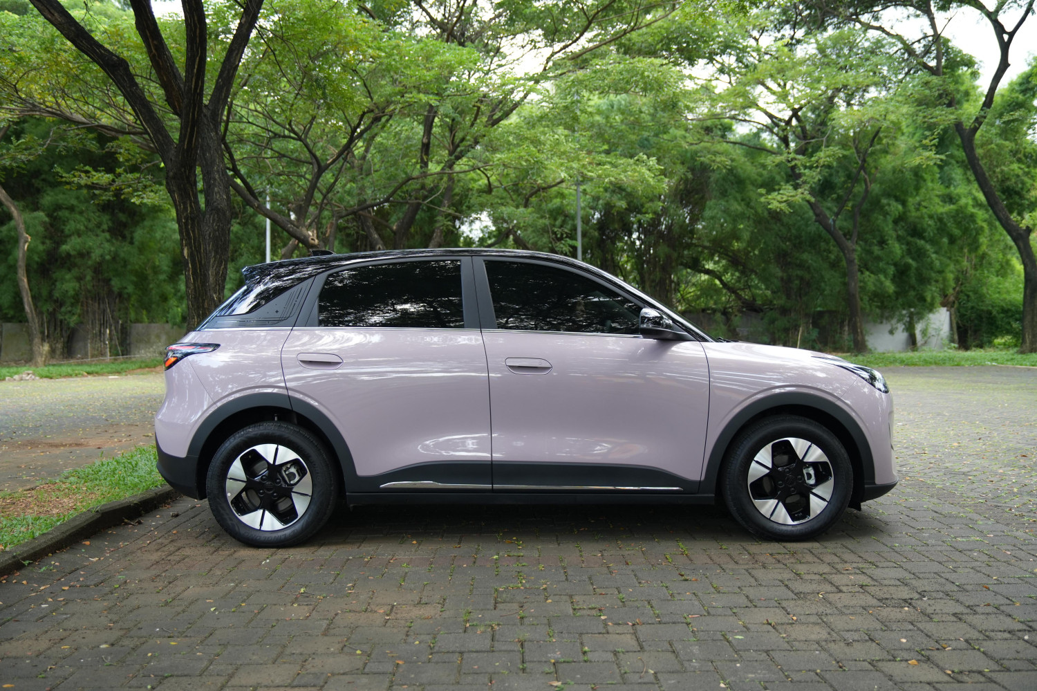 city car, suspensi, Geely, Geely EX2, Bentuknya City Car, Tapi Mobil Listrik Geely EX2 Bisa Senyaman MPV
