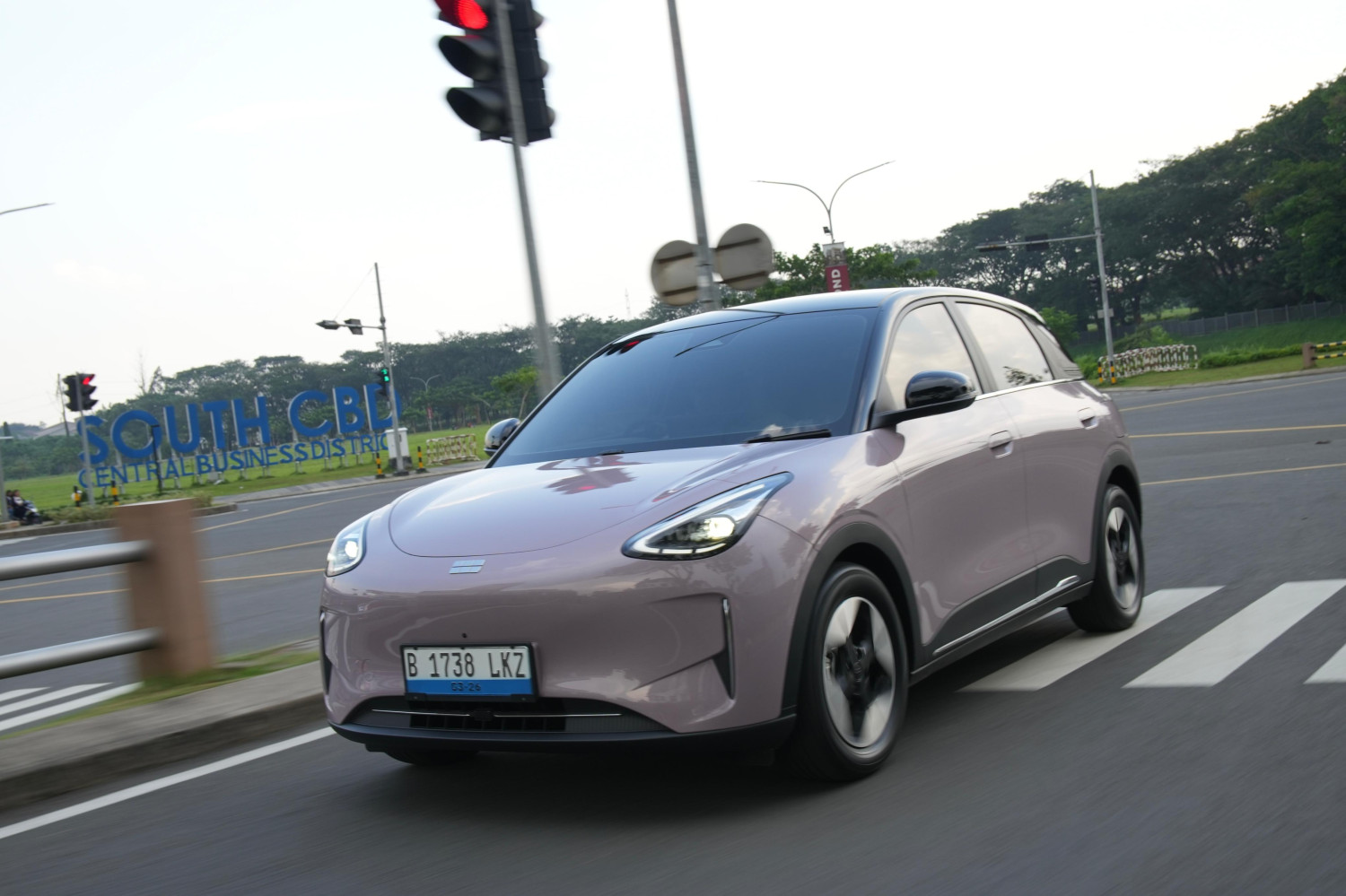 mobil listrik, Geely, mobilitas, Constantinus Herlijoso, Solusi Mobilitas Geely, Tekan Biaya Operasional Hingga 70 Persen