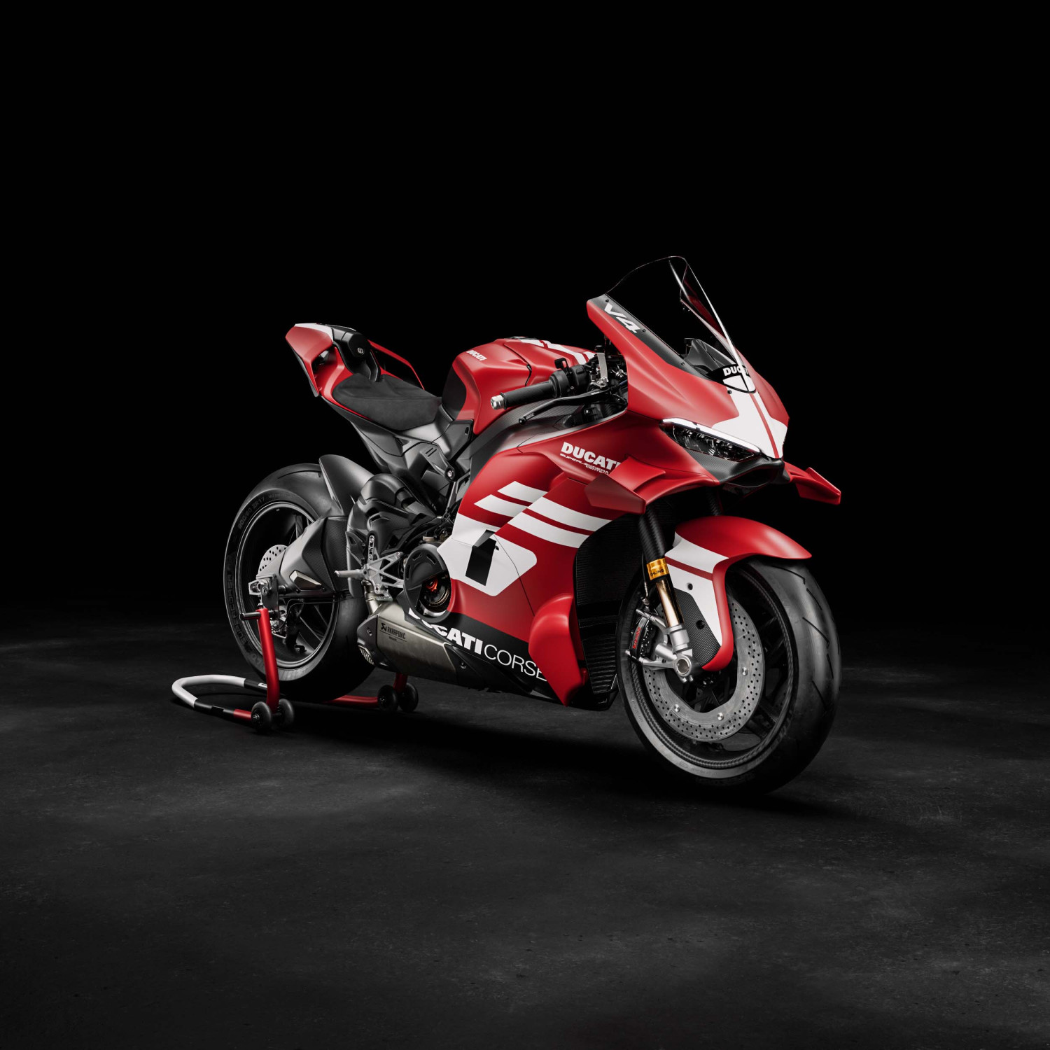 Ducati, Carbon, Ducati Superleggera V4 Centenario, Mesin Desmosedici Stradale R 1100, Ducati Rilis Superleggera V4 Centenario, Motor Produksi Massal Pertama Pakai Cakram dan Sok Depan Karbon