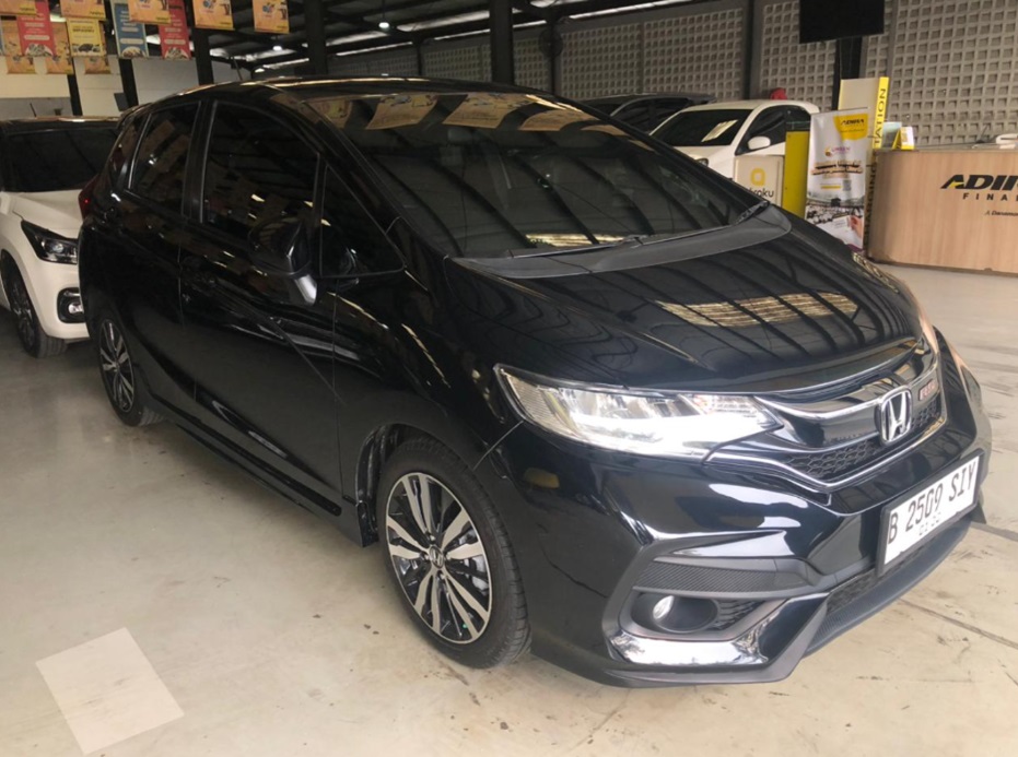 honda jazz rs, honda jazz bekas, jazz bekas, mobil bekas honda jazz, harga mobil bekas honda jazz, Cukup DP 20 Juta Sudah Bawa Pulang Honda Jazz RS Matic, Simak Tahunnya