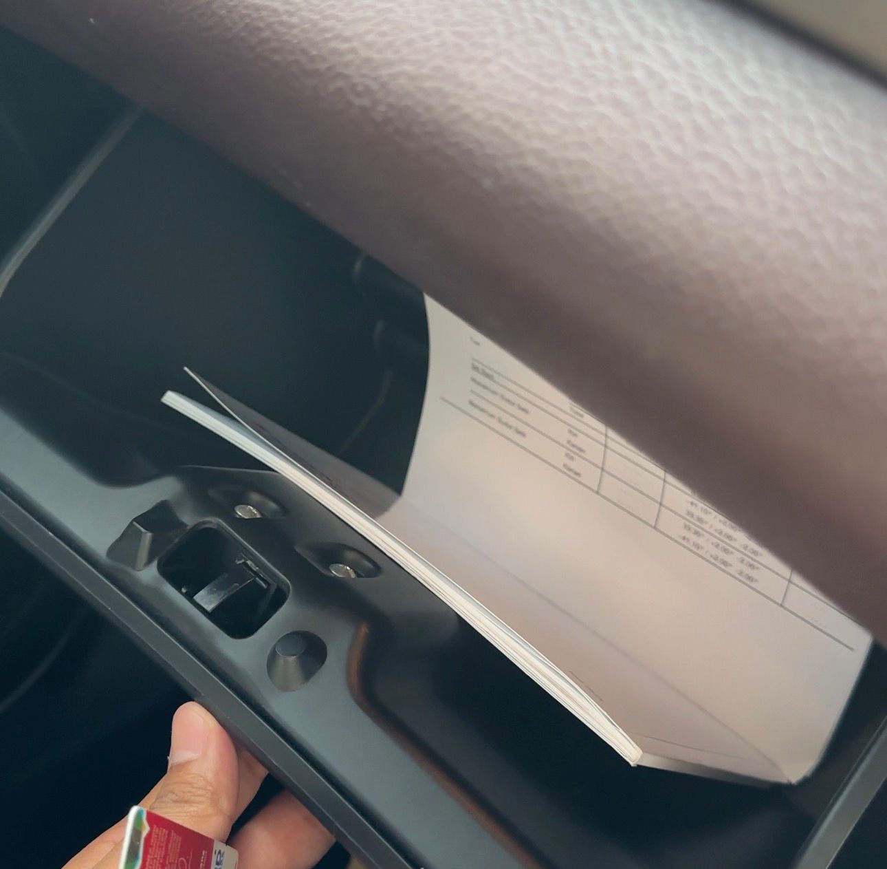 compact suv, 5 seater, Suzuki Fronx, Fronx SGX, Body Boleh Compact, Ternyata Suzuki Fronx Punya Tempat Penyimpanan Barang Sebanyak Ini