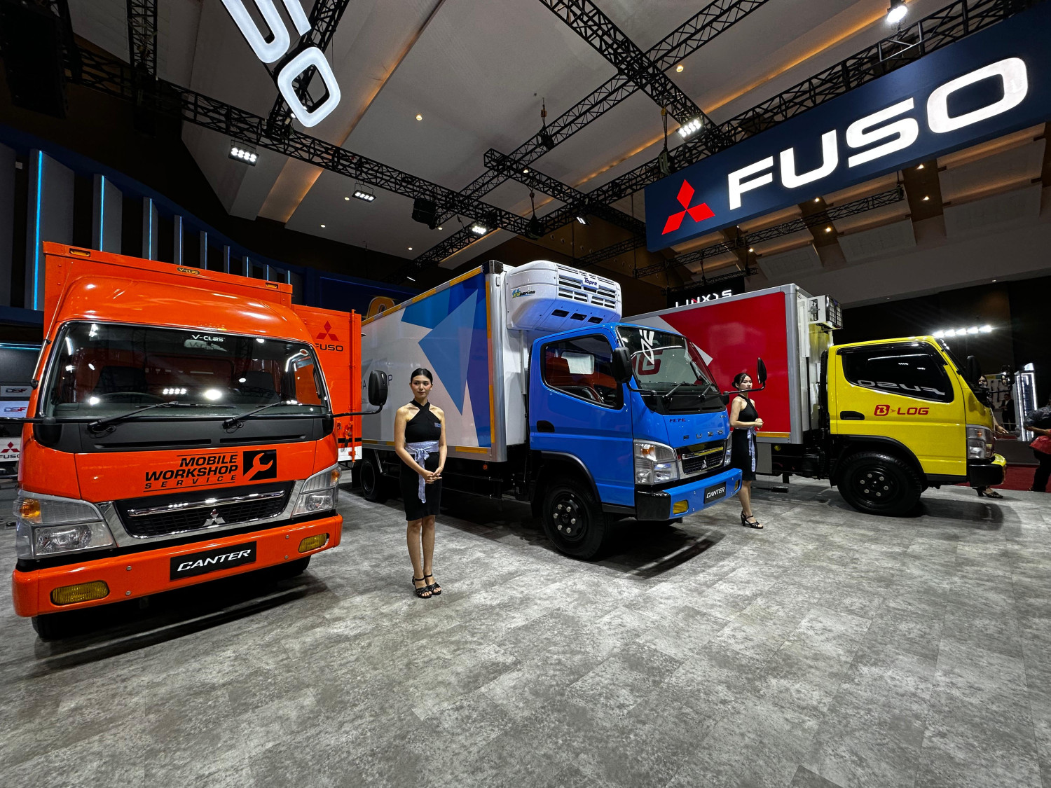 mitsubishi fuso, pt krama yudha tiga berlian, GIICOMVAC 2026, Mitsubishi Fuso Usung Tema Zero Down Time di GIICOMVEC 2026, Hadirkan Solusi Logistik Tanpa Henti