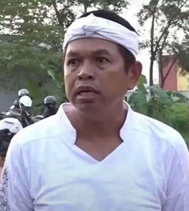 dedi mulyadi, Bayar Pajak Kendaraan Tanpa KTP, Samsat Kota Bandung, Samsat Soekarno-Hatta Bandung, Pajak Kendaraan Tanpa KTP, Dedi Mulyadi Murka, Terpaksa Nonaktifkan Kepala Samsat Soekarno-Hatta Kota Bandung