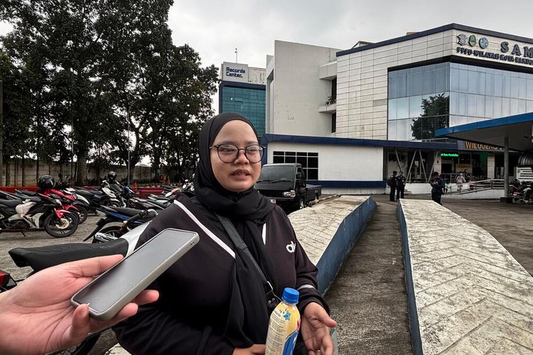 dedi mulyadi, pajak kendaraan, Bayar Pajak Kendaraan Tanpa KTP, Perpanjang STNK Tanpa KTP, Pajak kendaraan Jabar, Terobosan Dedi Mulyadi Top Markotop, Banyak Warga Berubah Pikiran Soal Pajak Kendaraan
