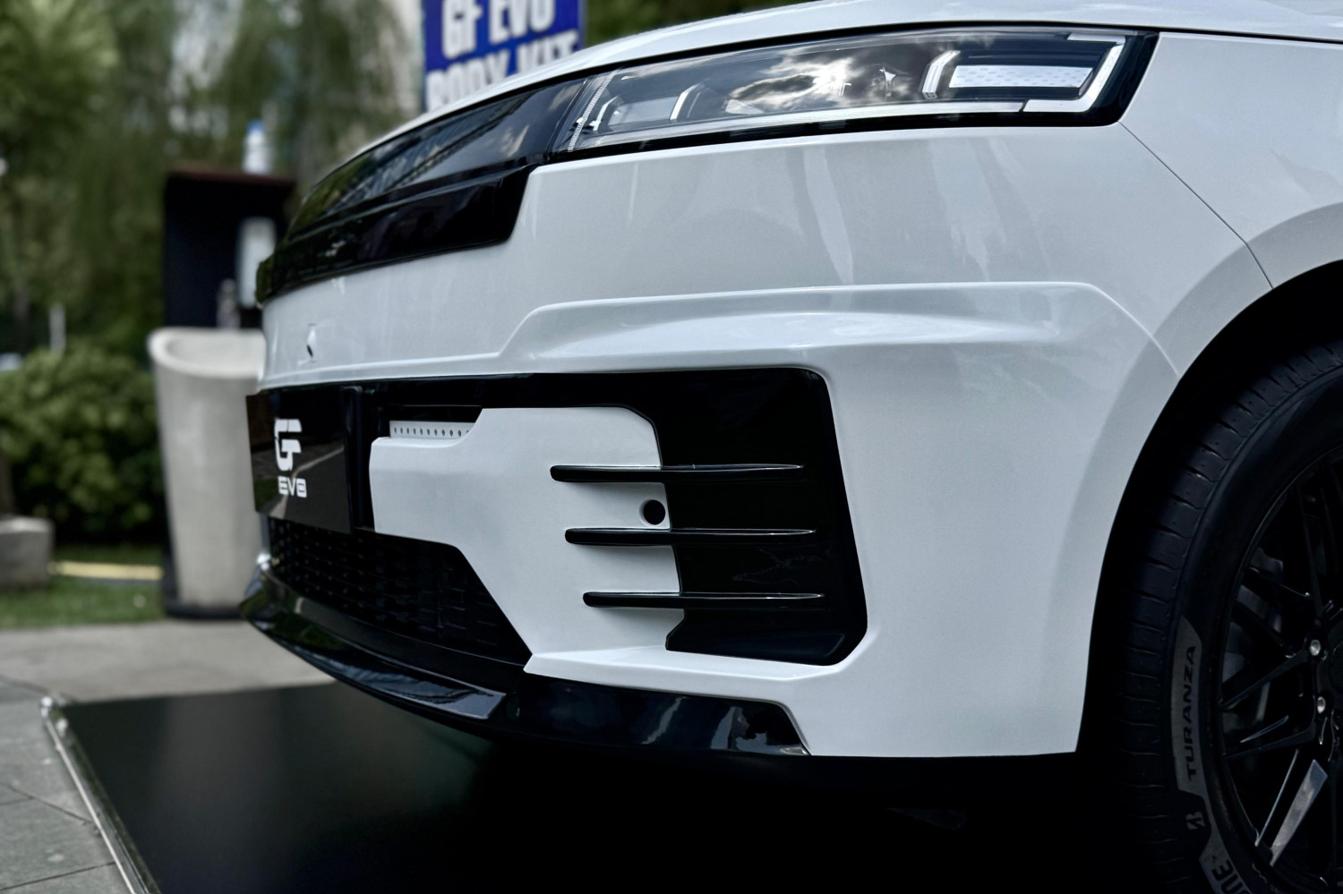 range rover, range rover evoque, Jaecoo, Jaecoo J5 EV, Ala Range Rover Evoque, JAECOO J5 EV Tampil Beda Dengan Bodi Kit Ini