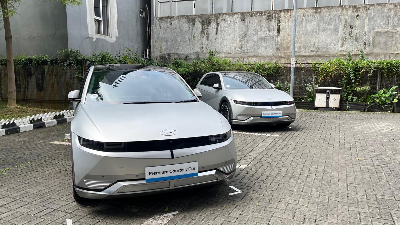 Hyundai, Hyundai creta, hyundai ioniq 5, Hyundai Stargazer, Hyundai Premium Courtesy Car Program, Servis di Bengkel Resmi, Hyundai Kini Sediakan Mobil Pengganti, Ini Syaratnya