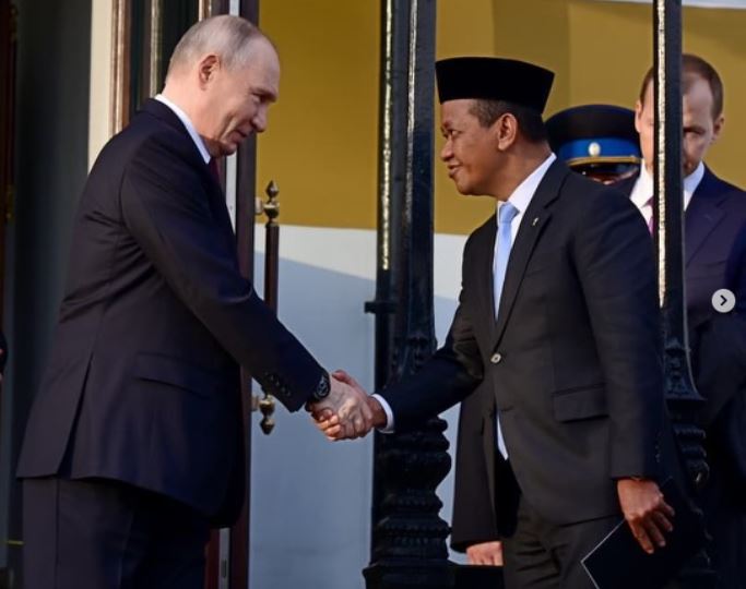 pertalite, bbm subsidi, Bahlil Lahadalia, solar subsidi, Minyak Rusia, Kabar Baik Dari Bahlil, Harga Pertalite dan Solar Tidak Akan Naik Sampai Habis Tahun 2026