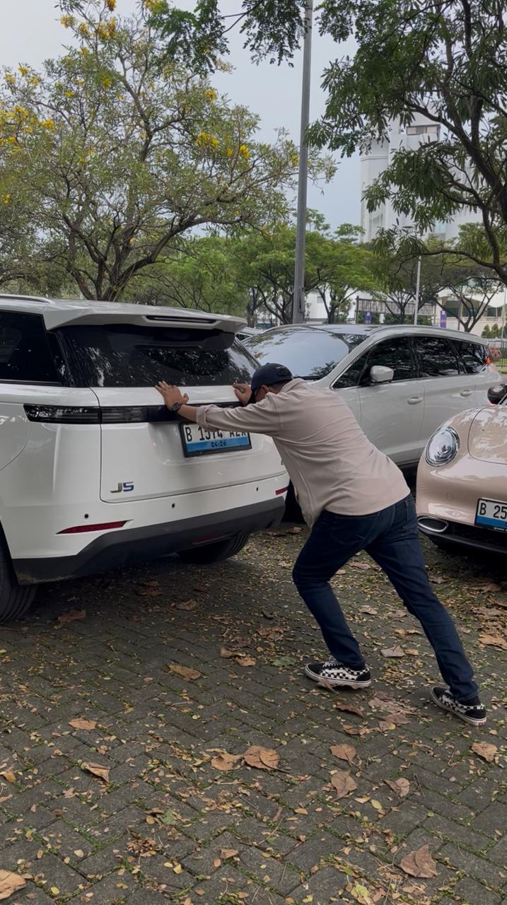 Easy Mode, parkir paralel, Jaecoo, Jaecoo J5, Jaecoo J5 EV Punya Fitur Parkir Paralel, Begini Cara Mengaktifkannya
