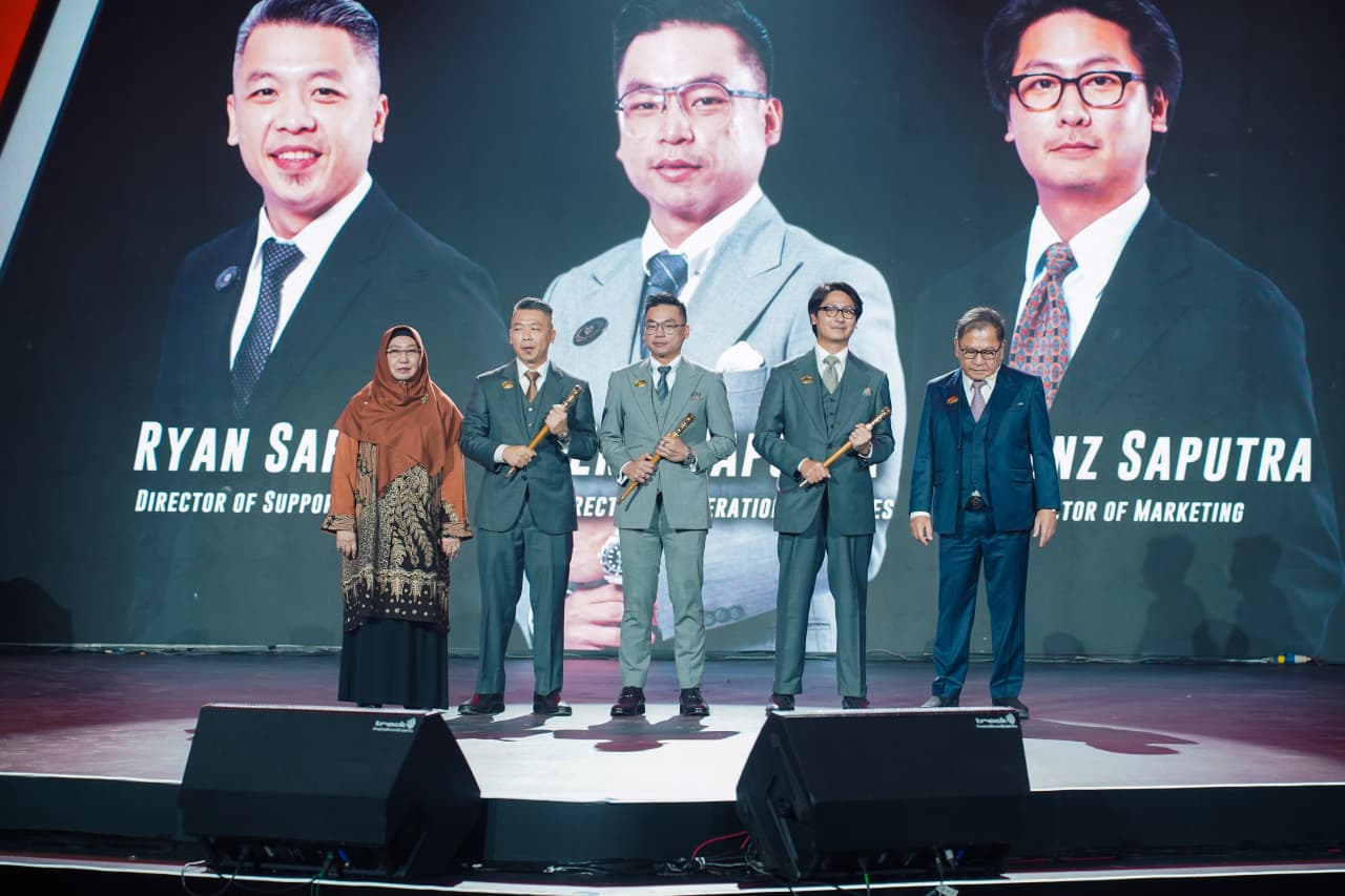 arai, cargloss group, cargloss, Yamaha Mekar Motor Cibinong, Eric Saputra, Rayakan 4 Dekade, Cargloss Group Serahkan Tongkat Estafet ke Generasi Kedua