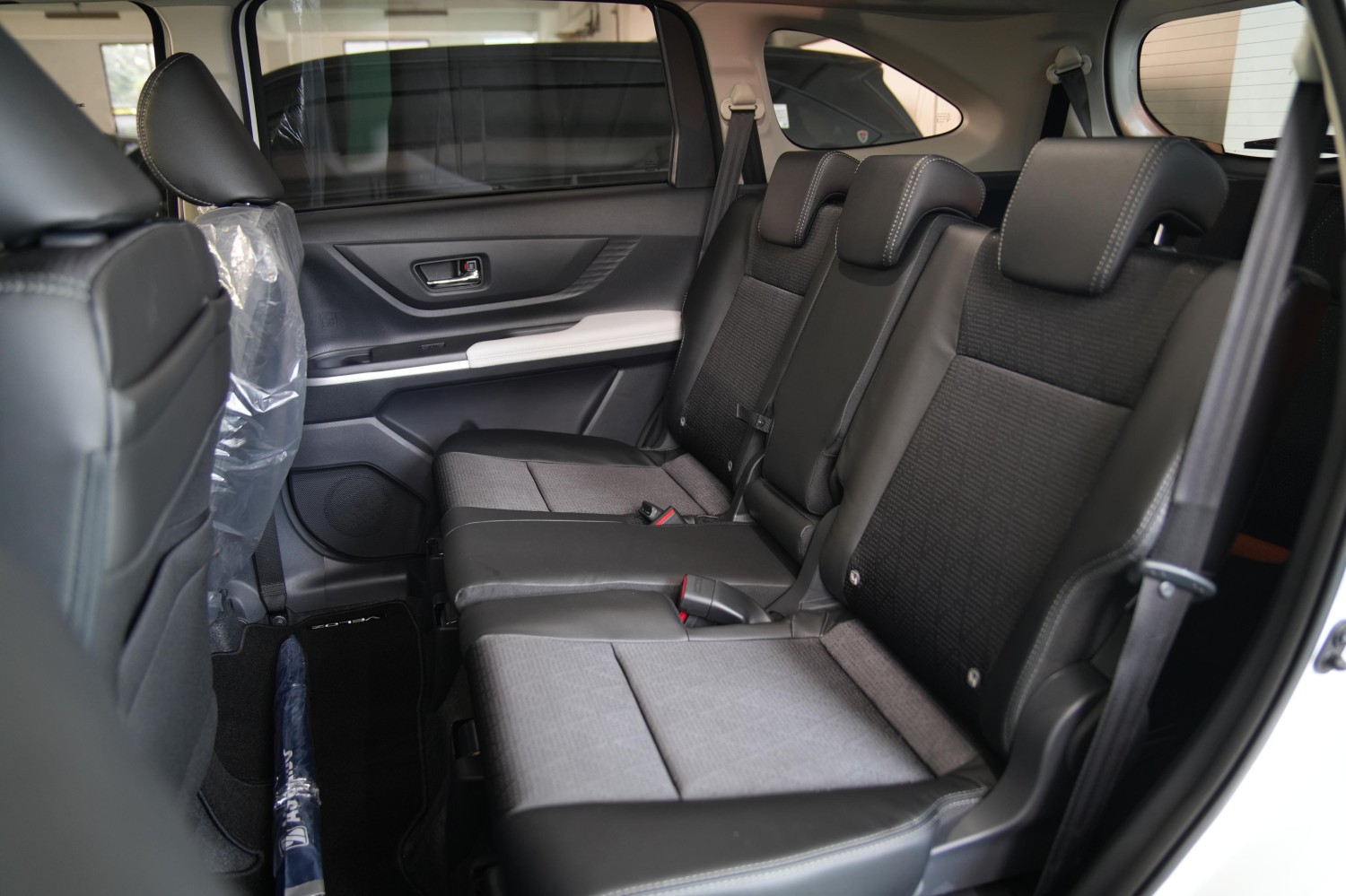 toyota, toyota veloz, Toyota Veloz Hybrid, veloz hybrid, Intip Interior Toyota Veloz Hybrid Tipe V, Enggak Terasa Kosongan