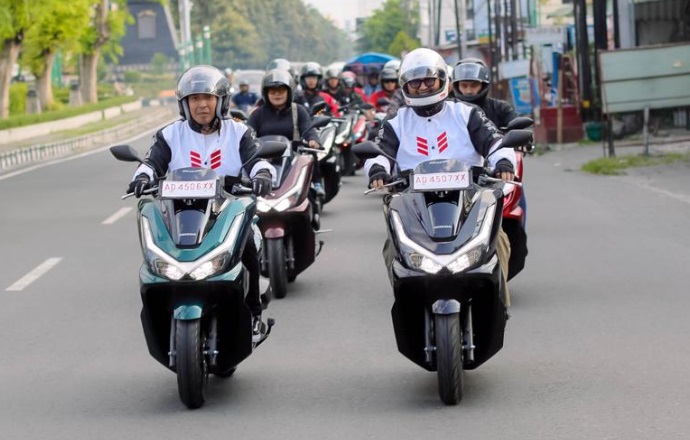 astra motor jateng, honda jateng, Honda Premium Matic Day, honda pcx 160, harga pcx 160 jateng, Sasar Anak Muda, PCX 160 Tipe Ini Jadi Magnet Utama di HPMD Solo Baru