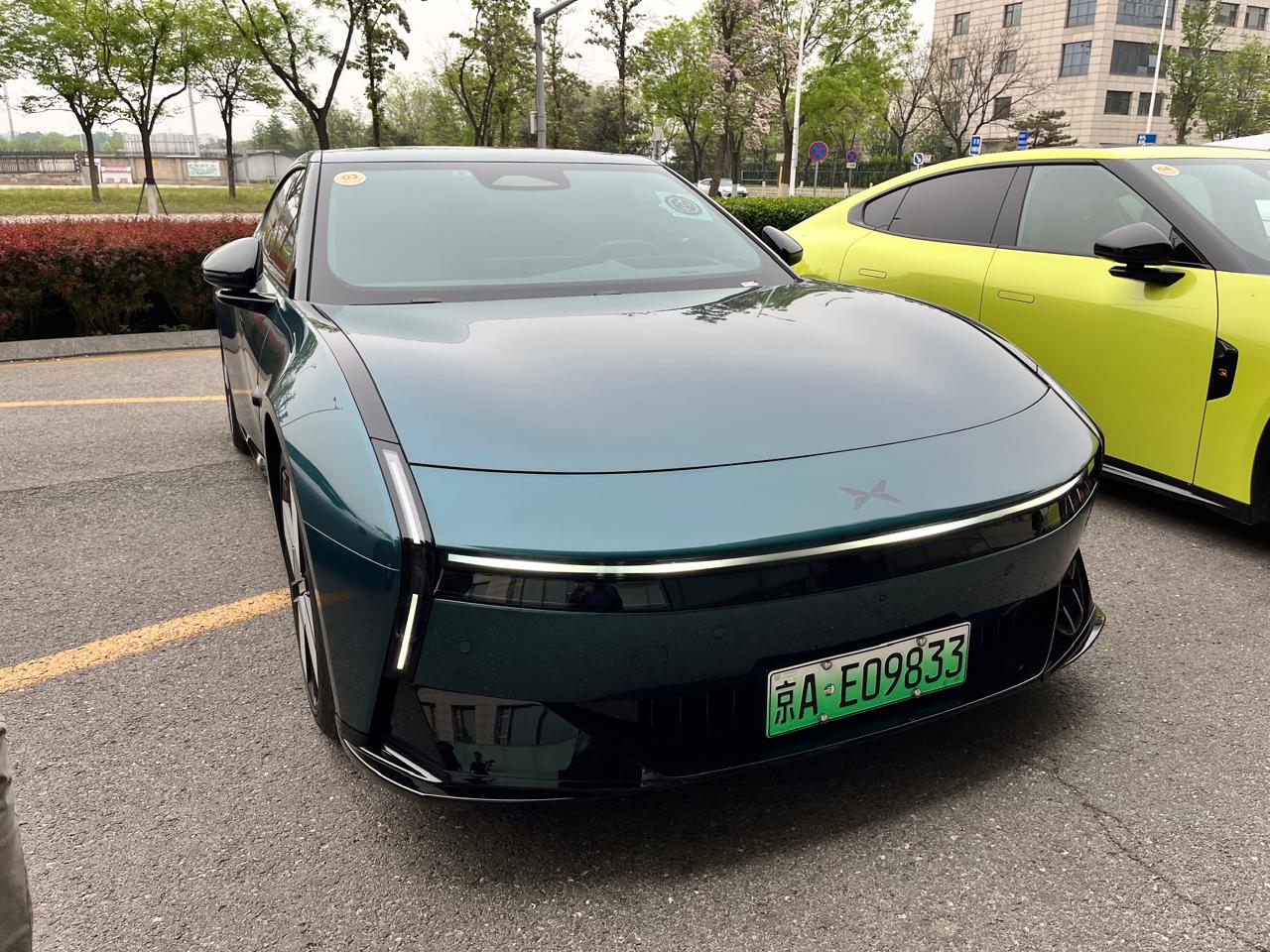 autonomous driving, Xpeng P7, XPeng, VLA 2.0, Mobil nyetir sendiri, Sensasi Disetirin Mobil di Jalanan Kota Beijing. Benar-benar Bikin Takjub!