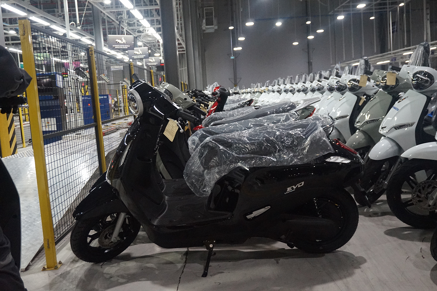 motor listrik, motor baru, vinfast, Vinfast e-Scooter, VinFast Evo, Mirip Vespa Listrik Jarak Tempuhnya Jauh, Kenalan Yuk Sama VinFast Evo